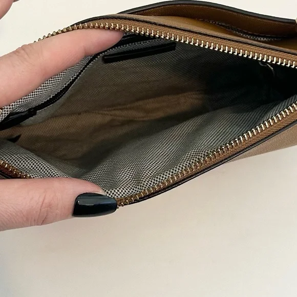 Rebecca Minkoff Jean Mac Leather Crossbody Handbag in Nutmeg Tan Brown-No Strap - Picture 6 of 7